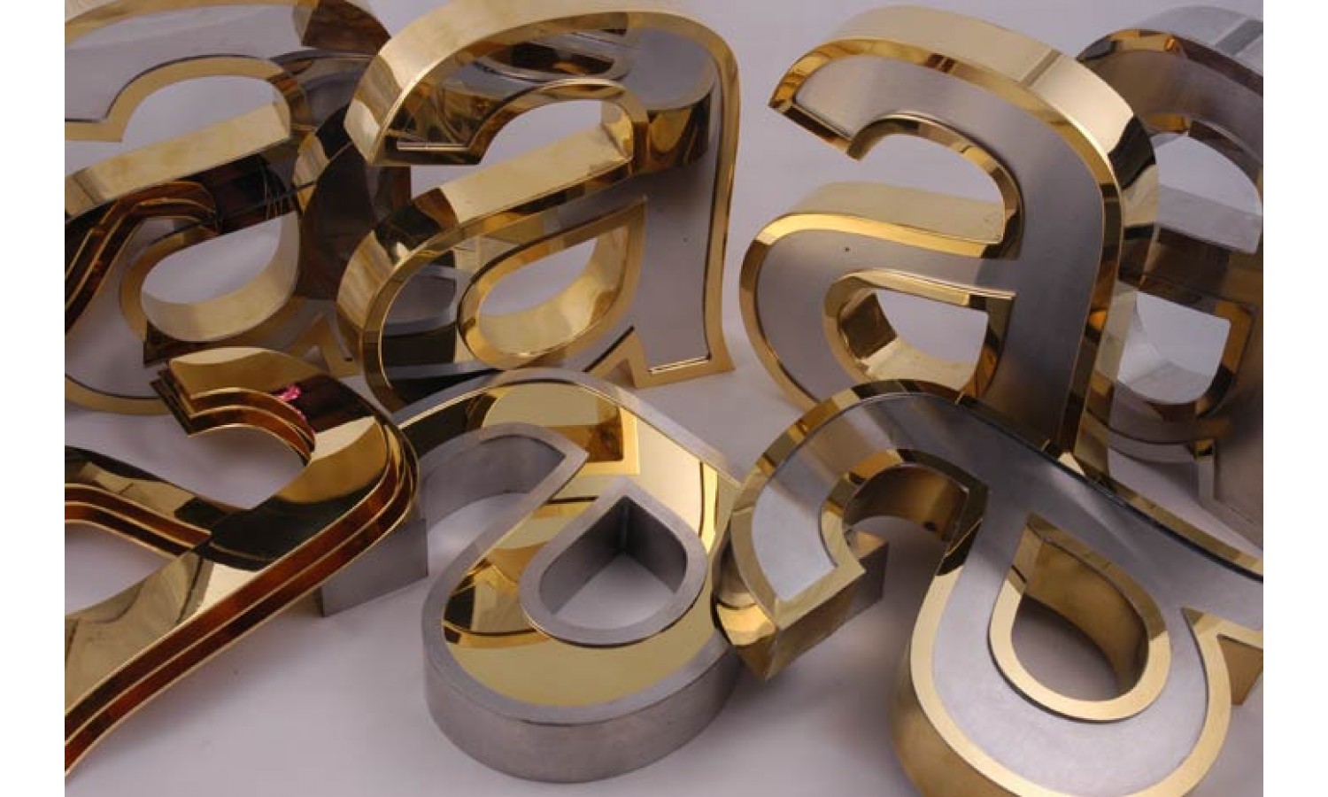 Giới Thiệu Top 3 Đơn Vị Chuyên Thiết Kế và Thi Công Biển Hiệu Tại TPHCM