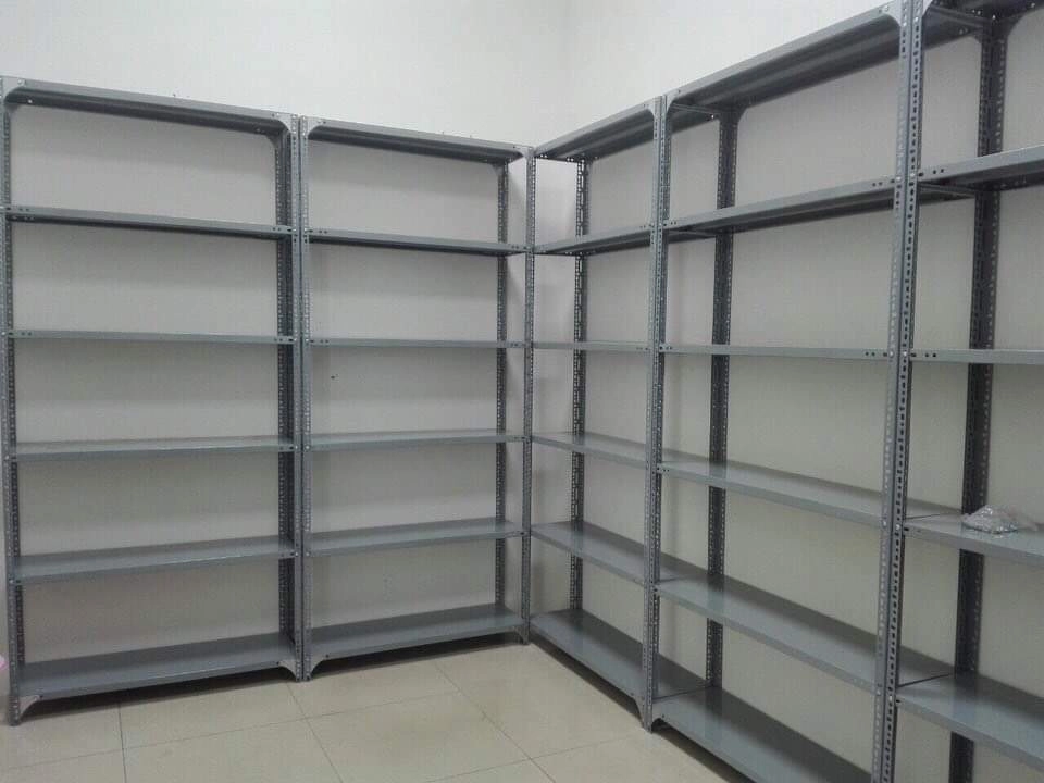 Top 3 Cửa Hàng V-Lỗ Kệ Sắt Uy Tín, Chất Lượng Tại Quận Bình Tân