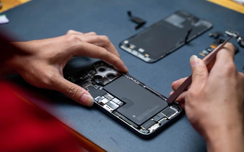 Top 3 tiệm sửa chữa điện thoại, laptop uy tín, chất lượng tại khu vực Dĩ An, Bình Dương