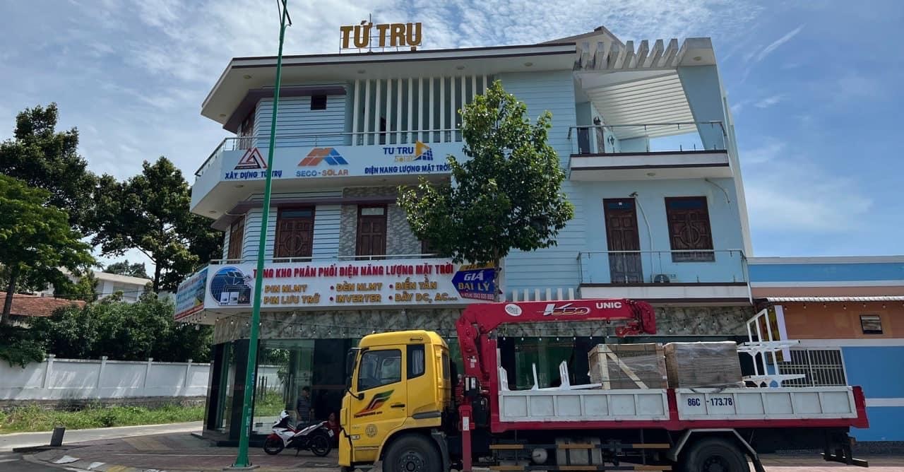 thi công điện năng lượng mặt trời