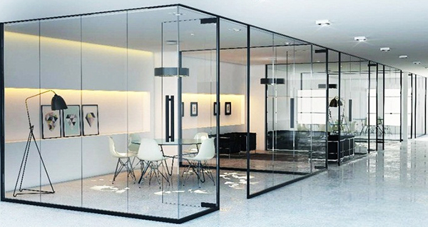 Top 3 địa chỉ thi công lắp đặt vách kính cường lực chất lượng tốt nhất TP Hồ Chí Minh