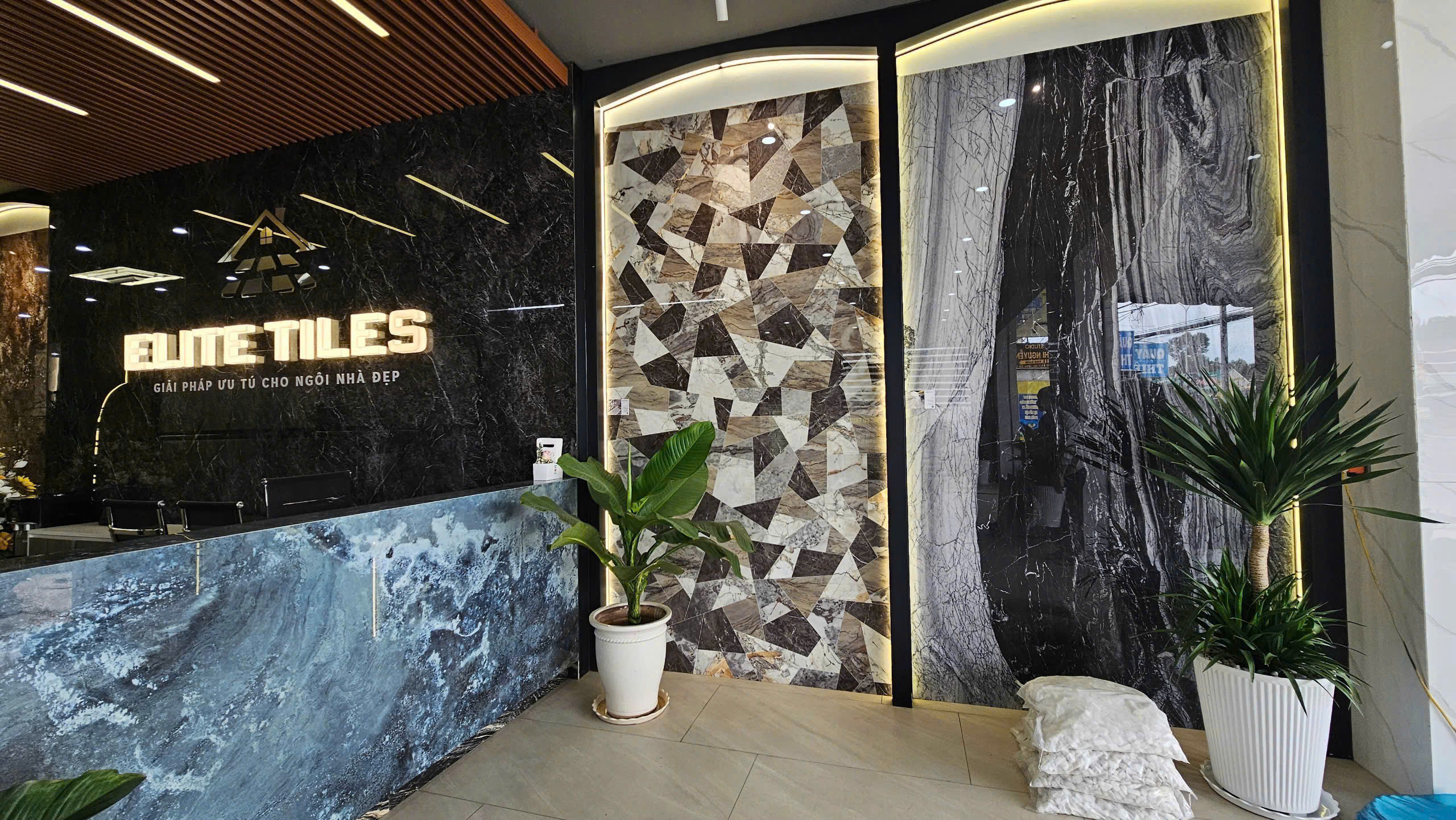 gạch ốp lát elite tiles