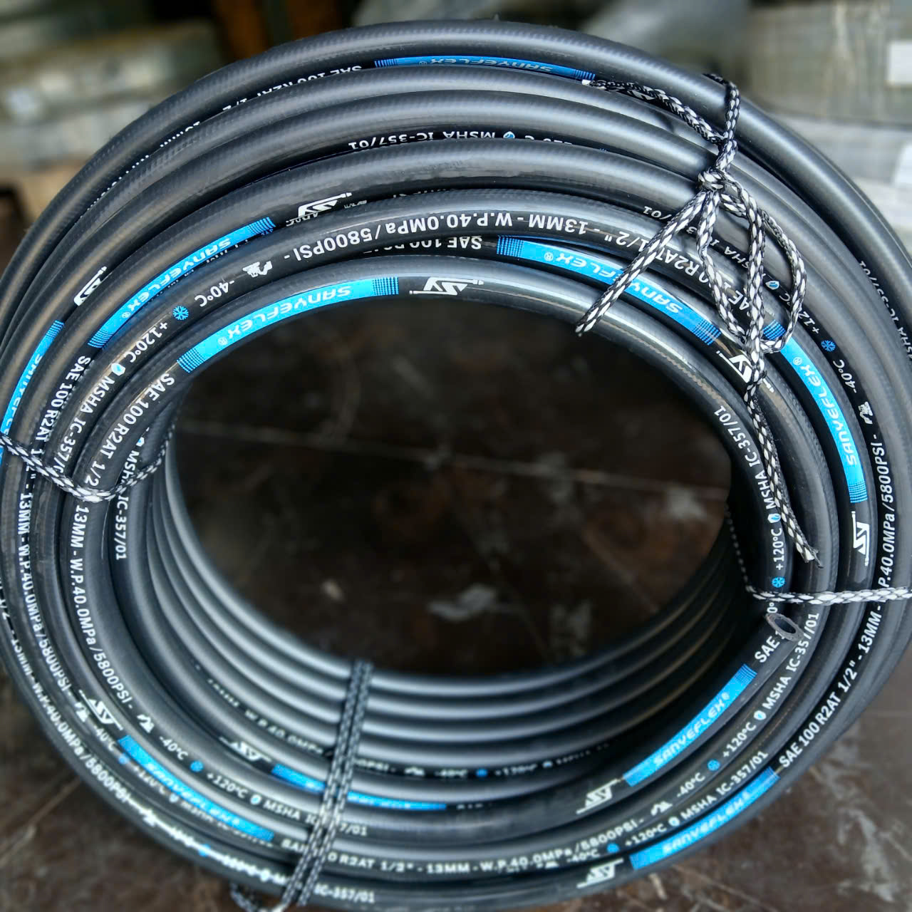 Ống rửa xe cao áp
