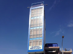 Nhà Thuốc Việt Châu - Điểm Đến Tin Cậy Cho Sức Khỏe Tại Tân Phú!