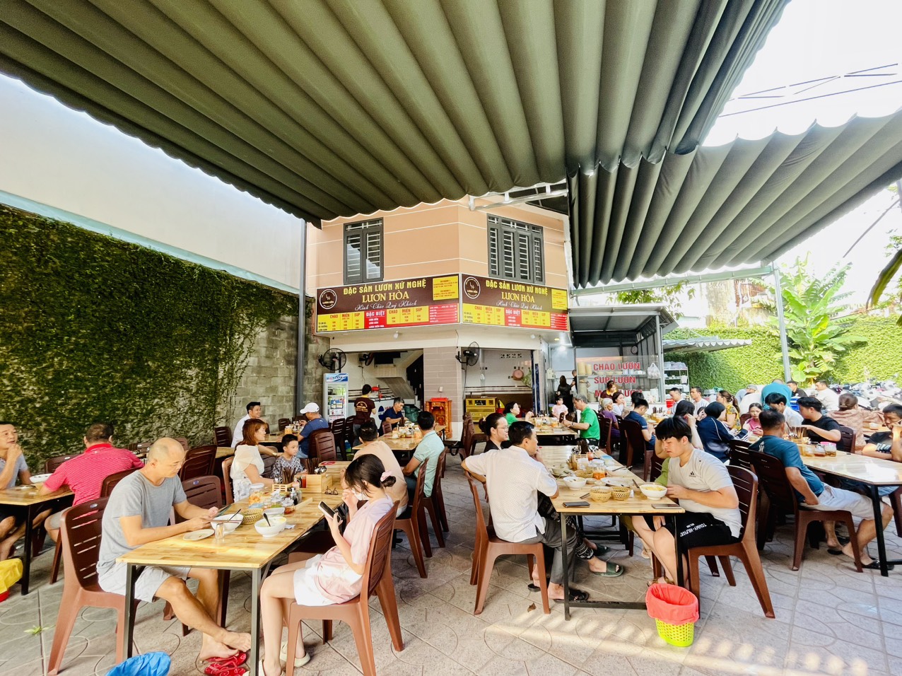 TOP 3 QUÁN ĂN ĐẶC SẢN XỨ NGHỆ TẠI BÌNH DƯƠNG