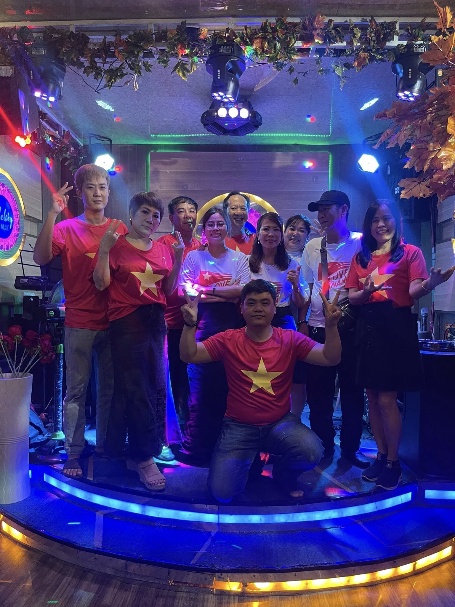 Bạn Đang Tìm Phòng Trà Muốn Nghe Nhạc Hay Và Lan Tỏa Cảm Xúc? Trải Nghiệm Ngay Phòng Trà Melody