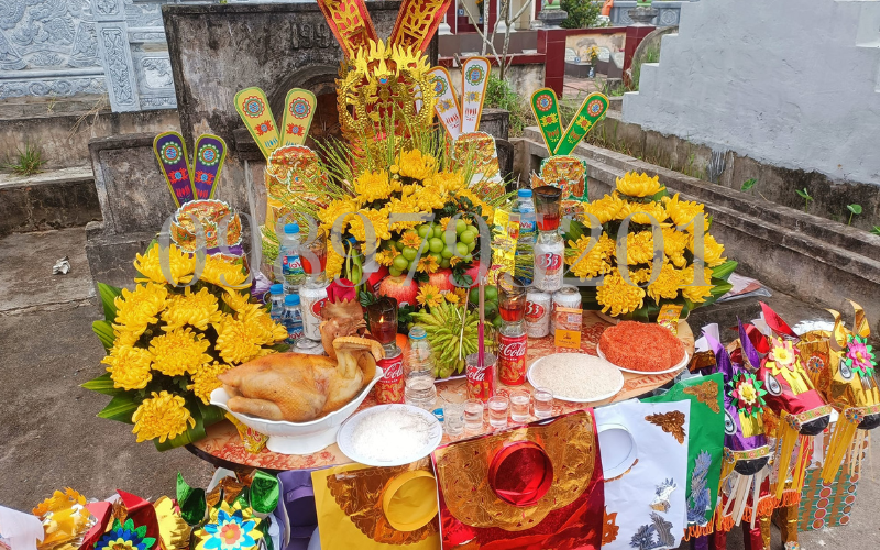 Top 3 Thầy Cúng Uy Tín Hành Lễ Tạ Mộ Chuẩn Nghi Thức Tại Hà Nội