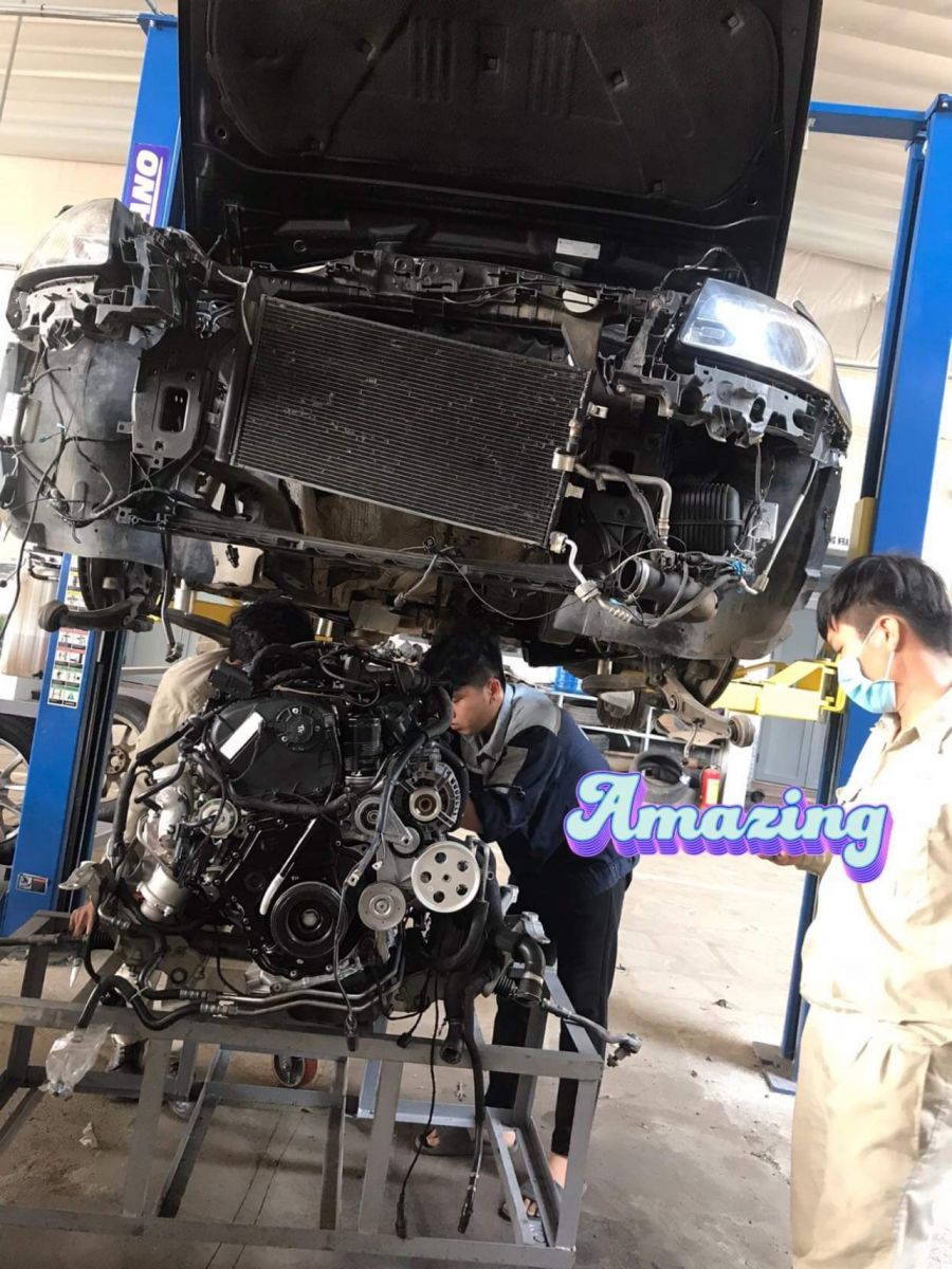 Đánh giá Dịch Vụ Sửa Chữa Đại Tu Động Cơ Ô Tô Chuyên Nghiệp Tại Garage Hoàng Vũ