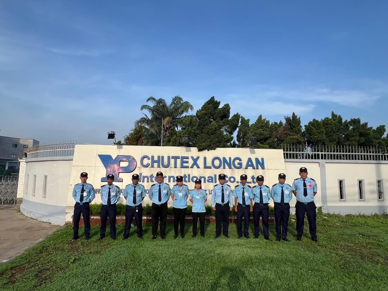 cho thuê bảo vệ chuyên nghiệp