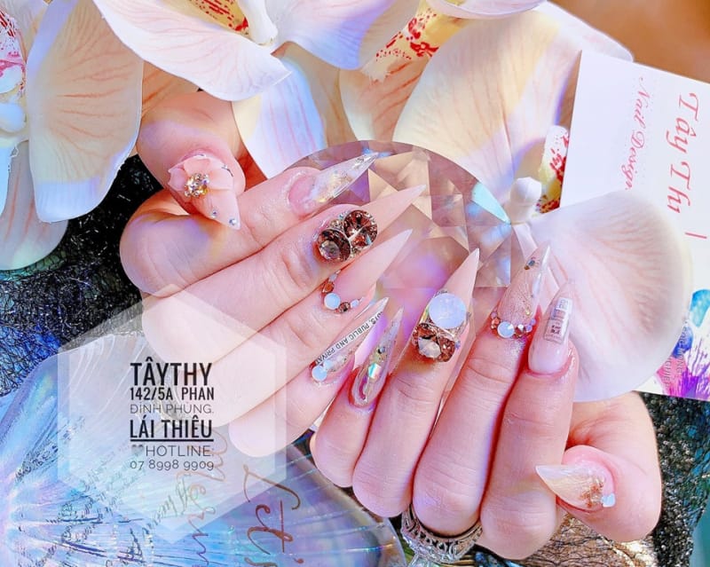 TOP 3 STUDIO DỊCH VỤ NAIL & HAIR TINH TẾ NHẤT BÌNH DƯƠNG