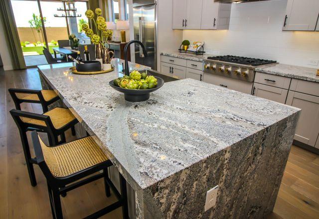 Guide to Stone Countertop and Vanity Top Edges