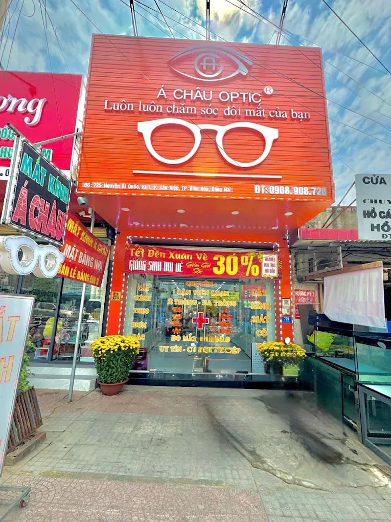 Top 3 Cửa Mắt Kính Chính Hãng Chất Lượng Tại Biên Hòa Được Nhiều Khách Hàng Tin Chọn