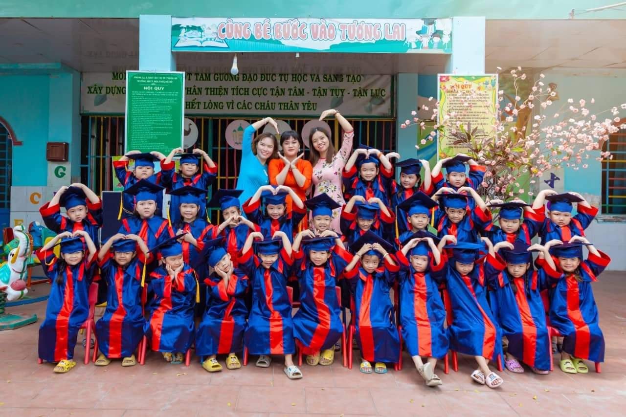 Trường mầm non hoa Phượng Đỏ