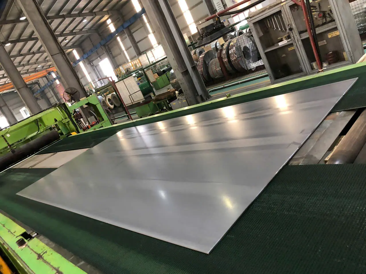 Top sản phẩm thép chất lượng cao tại Công Ty TNHH Thép Alphatek Việt Nam – Giải pháp vật liệu cho công nghiệp hiện đại