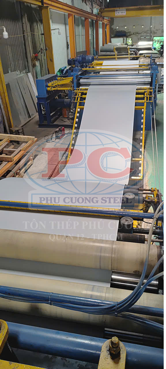 TOP 3 ĐƠN VỊ GIA CÔNG TÔN THÉP THEO YÊU CẦU UY TÍN TẠI TP.HCM