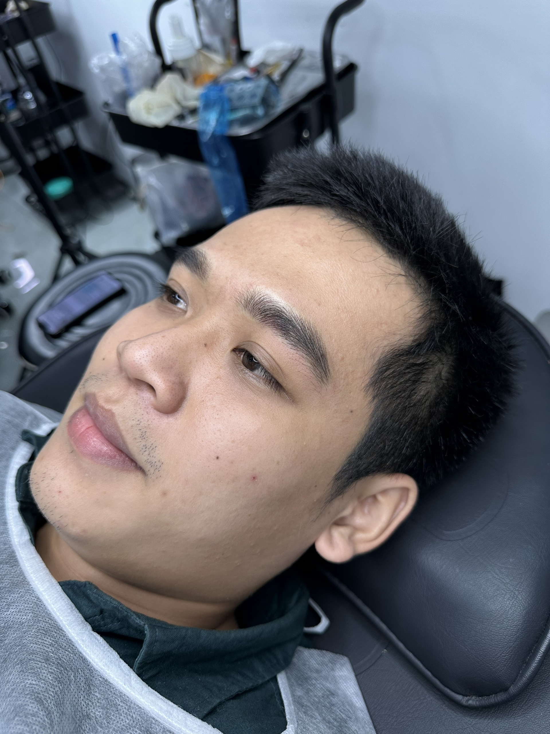 Beauty Luxury Spa - Thẩm mỹ viện uy tín tại quận 7. Đi đầu trong lĩnh vực làm đẹp về kéo sợi chân mày cho nam nữ