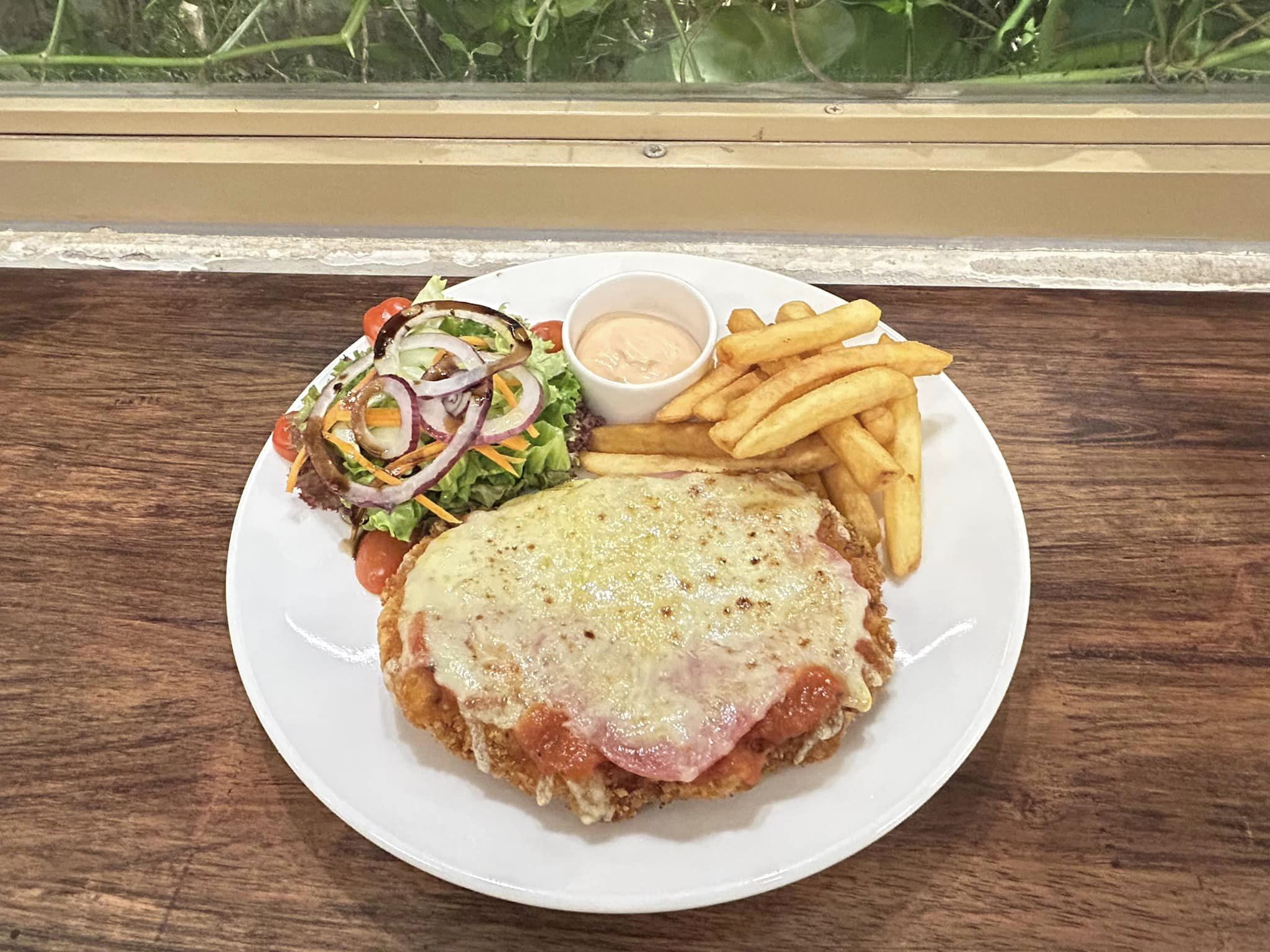 Top 3 Nhà Hàng Bistro Bar Nên Trải Nghiệm Tại Sài Gòn