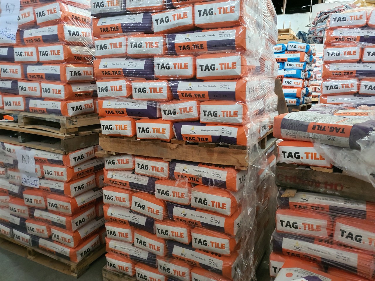 Top 3 Công Ty Cung Cấp Keo Dán Gạch Uy Tín