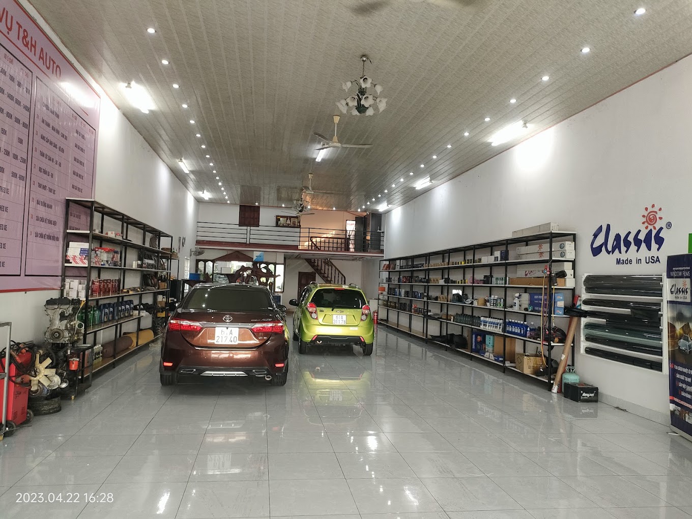 GARAGER Ô TÔ T&H AUTO