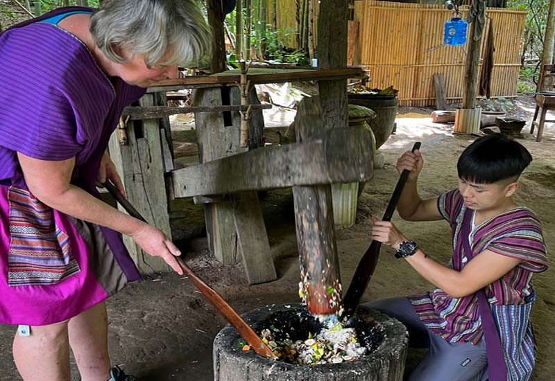 Best Thailand Small Group Tours for Seniors