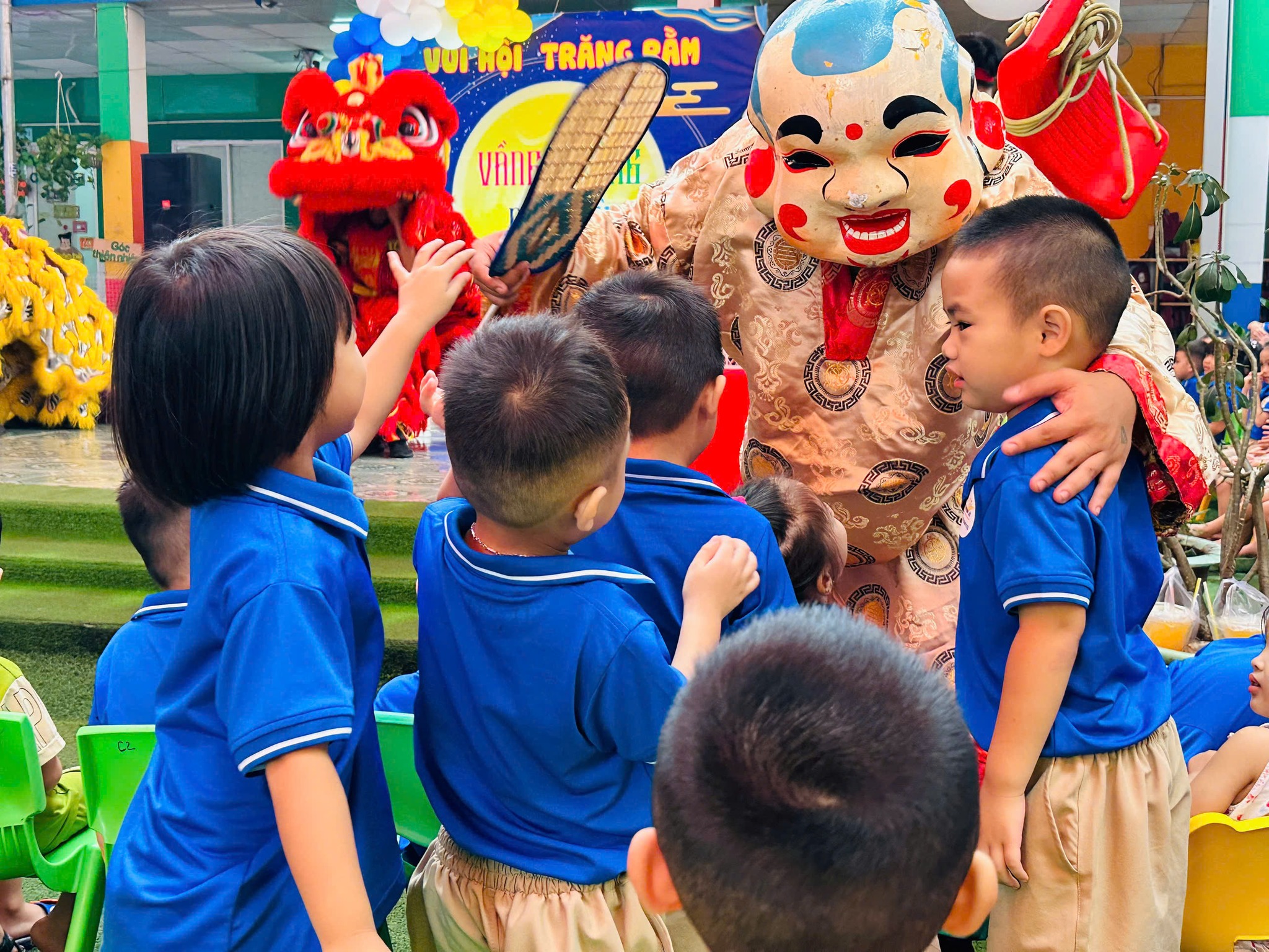 Không Khí Trung Thu Rộn Ràng Của Các Bạn Nhỏ Tại Trường Mầm Non Hoa Thiên Lý Ở Quận 12