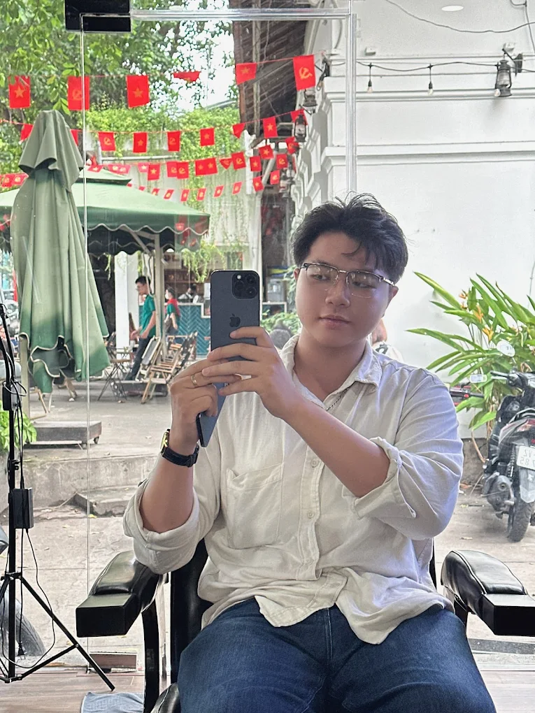 2F Hair Studio – Tiệm cắt tóc nam uy tín và chất lượng hàng đầu tại Quận 1, TP. Hồ Chí Minh