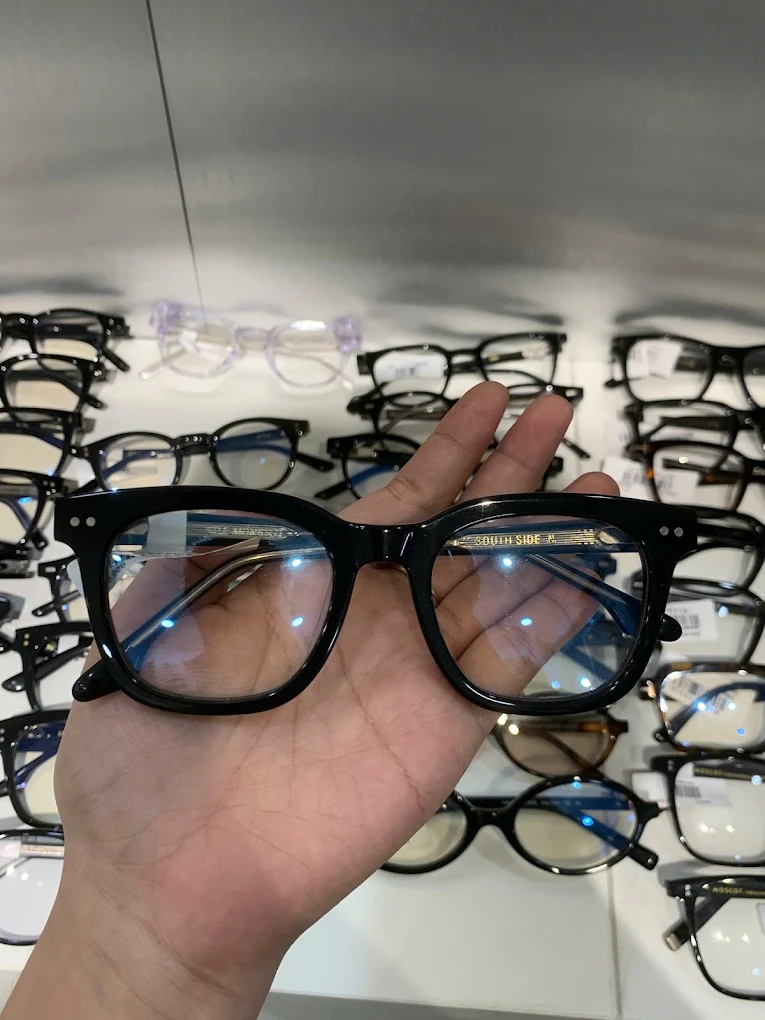 Hato Eyewear – Điểm đến uy tín cho tín đồ kính mắt tại Sài Gòn