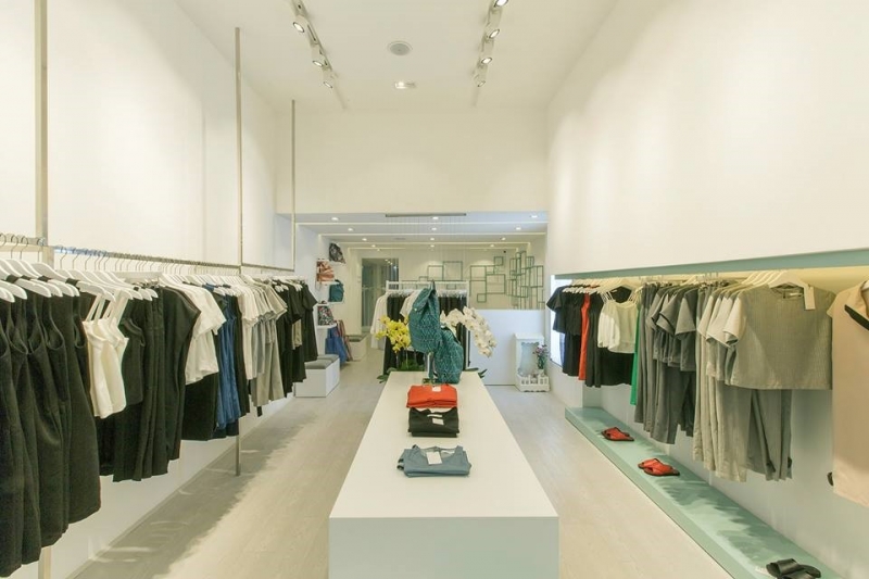 Top 3 Shop quần áo tự thiết kế nổi tiếng nhất tại TP. HCM