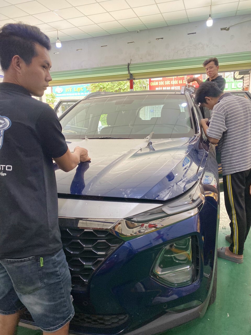 Đơn vị garage otô uy tín tại khu vực Tân Phú , Tp Hồ Chí Minh