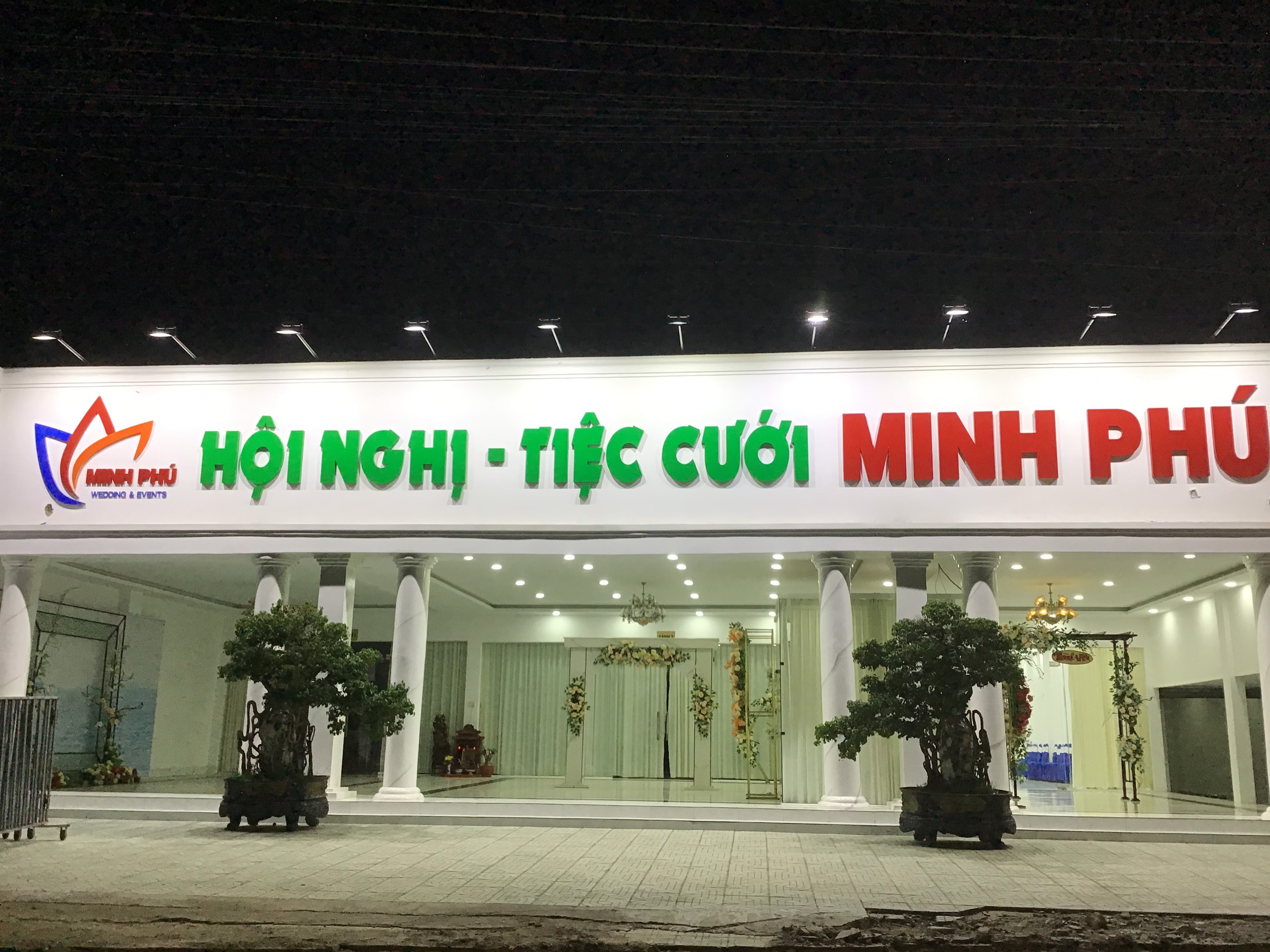 Tiệc cưới Minh Phú - Nhà hàng tiệc cưới sang trọng Bình Dương