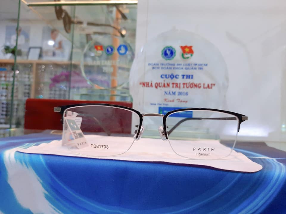 Cửa hàng mắt kính uy tín nhất TPHCM