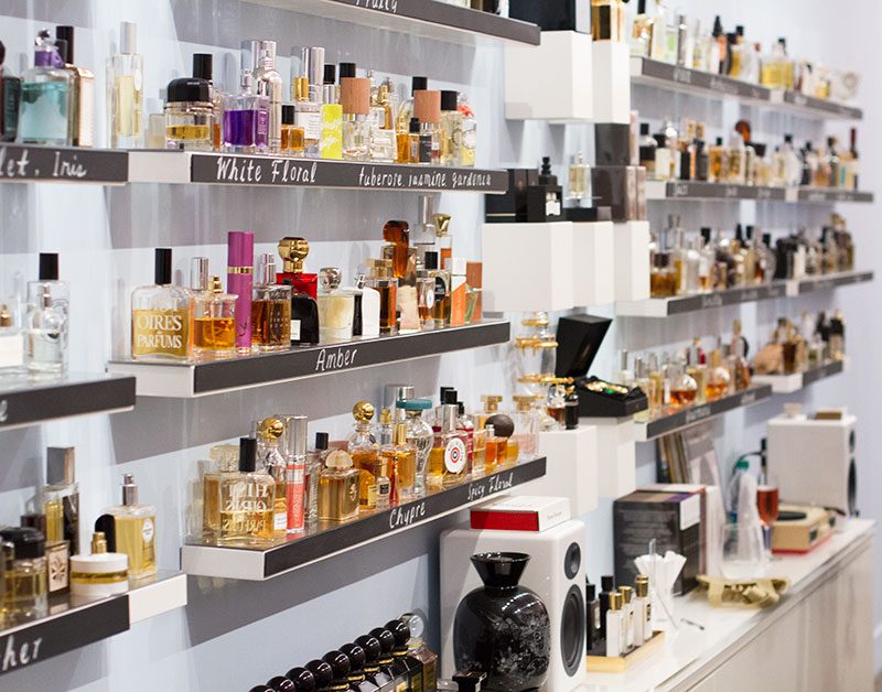 Top 5 cửa hàng nước hoa chất lượng nhất TPHCM