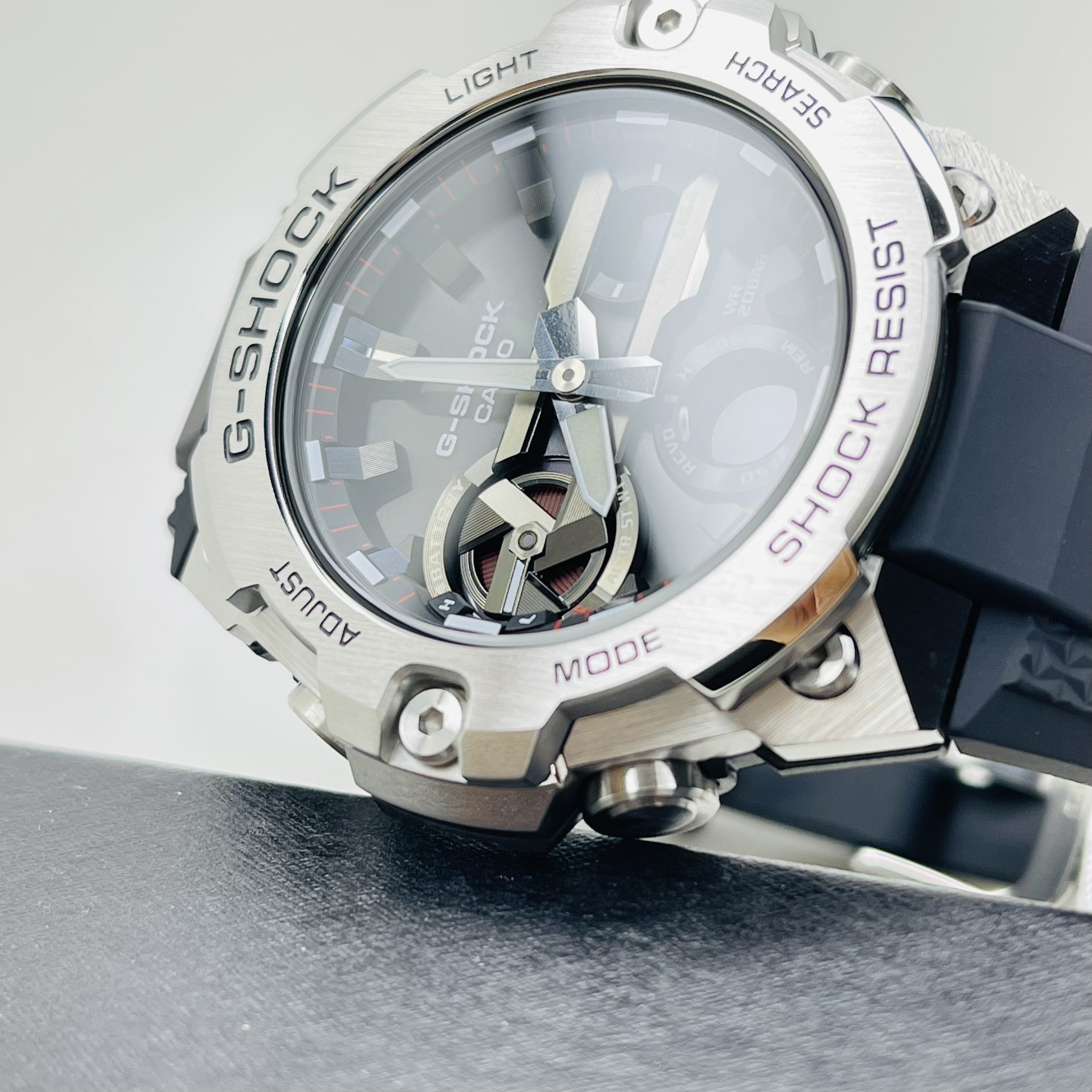 Cửa Hàng Đông Hồ Minh Tài Uy Tín Chất Lượng